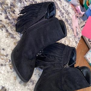 Ankle boots